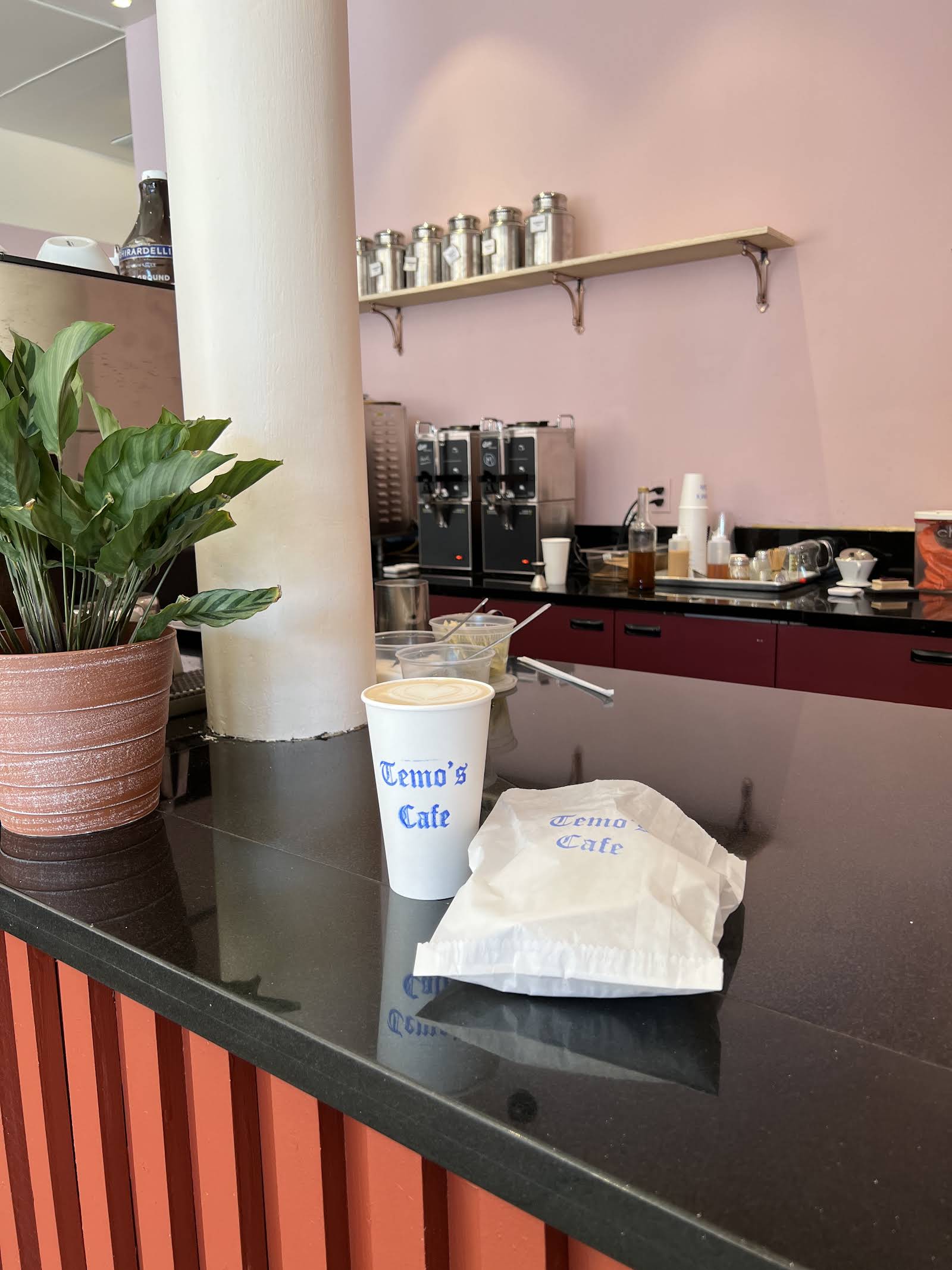 temos coffee - specialty coffee shop in Mission District