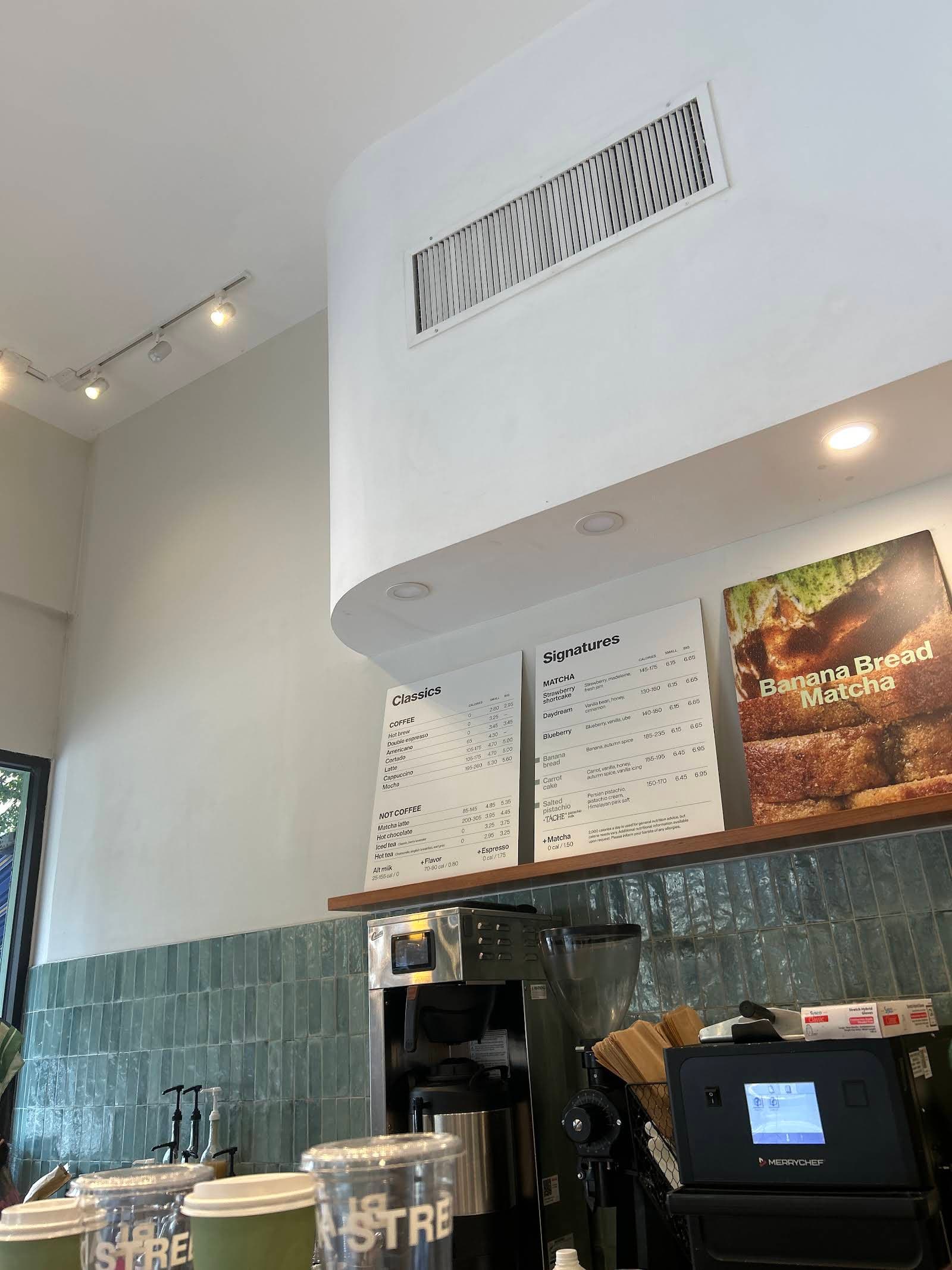 Blank Street specialty coffee shop in New York - photo 11
