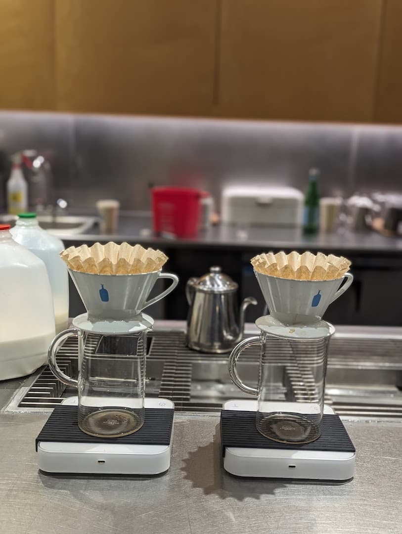 Blue Bottle Coffee specialty coffee shop in Washington, D.C. - photo 12