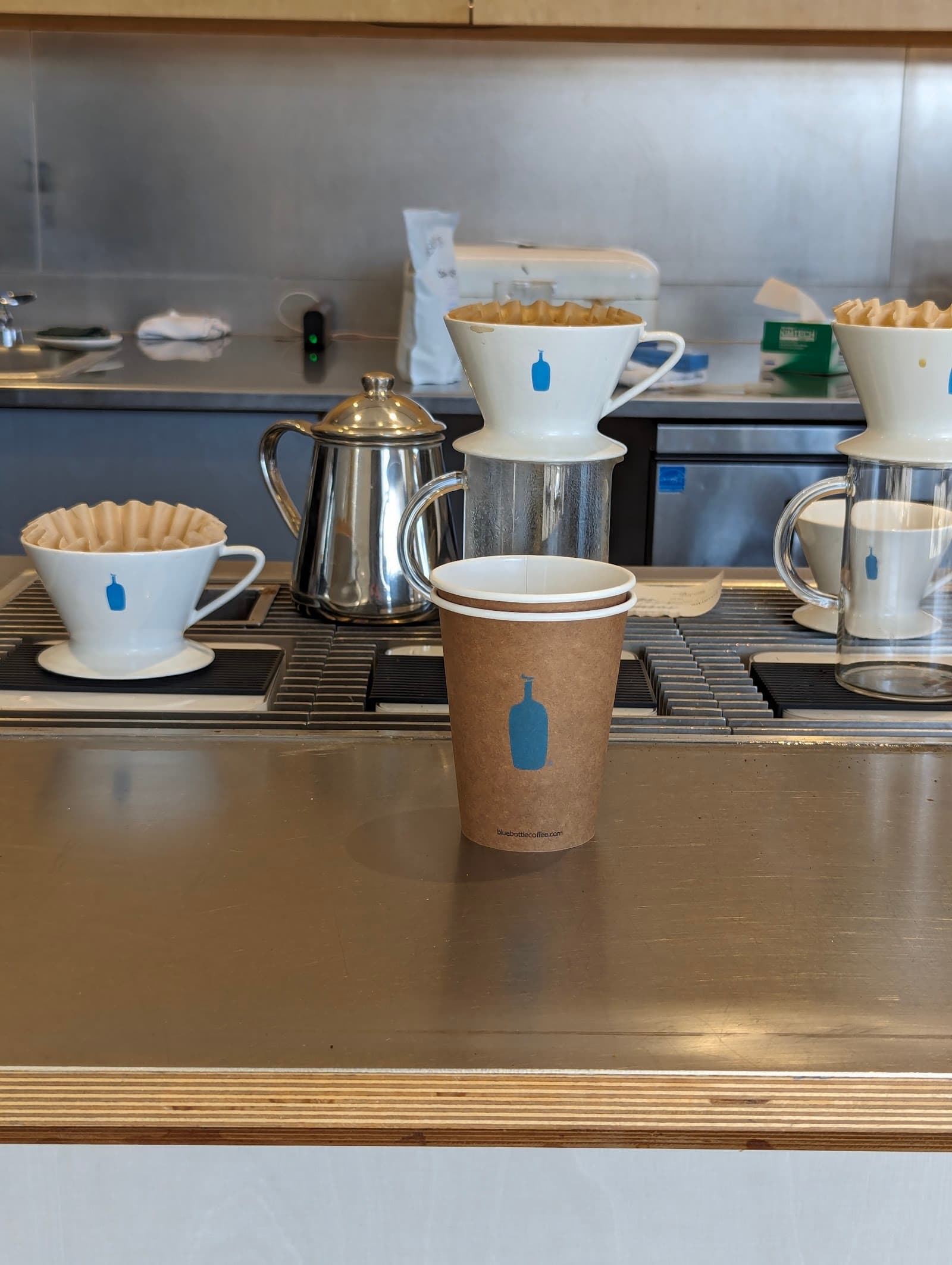 Blue Bottle Coffee specialty coffee shop in Washington, D.C. - photo 10