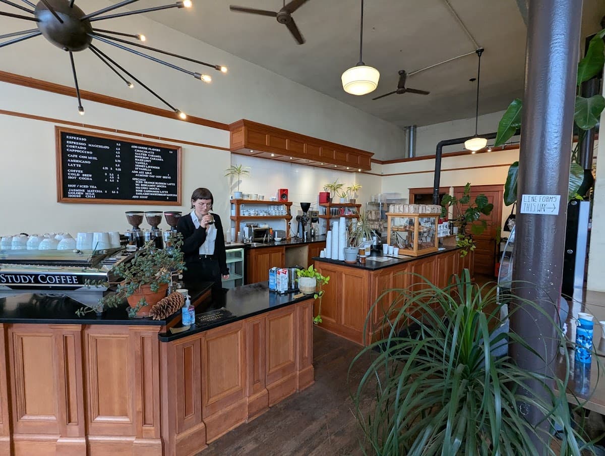 Case Study Coffee Roasters - specialty coffee shop in Rose City Park