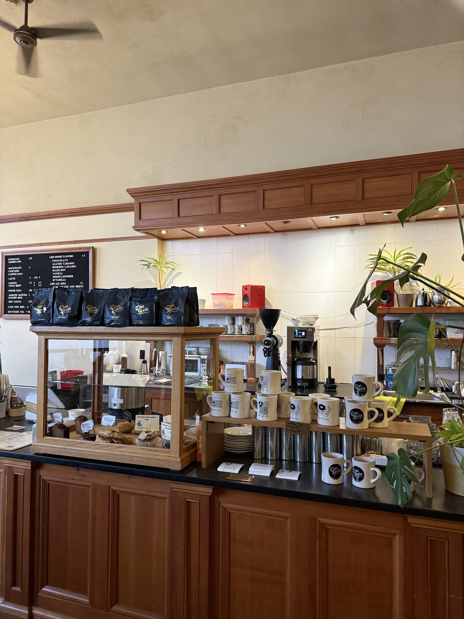 Case Study Coffee Roasters specialty coffee shop in Portland - photo 11