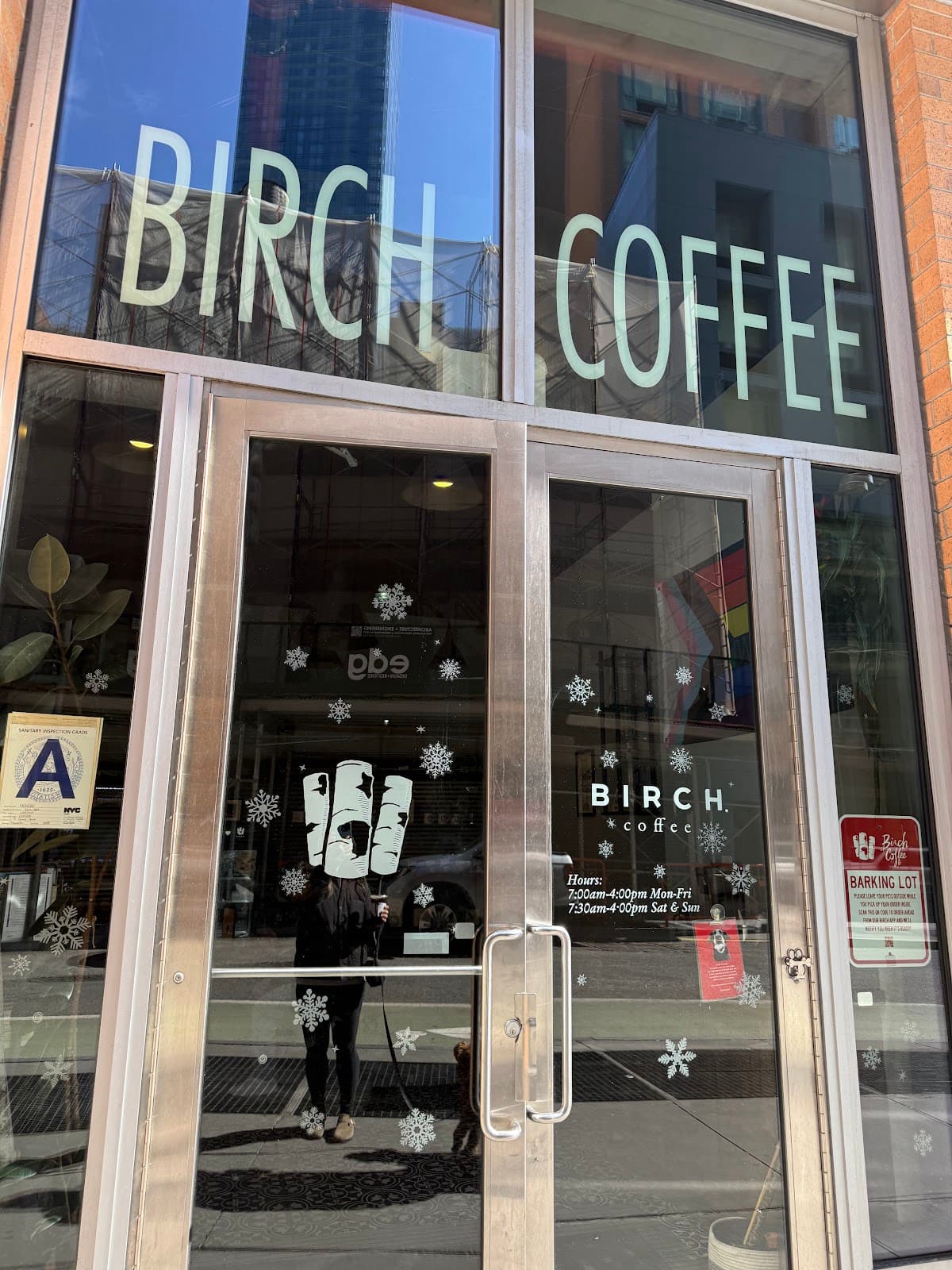 Birch Coffee specialty coffee shop in New York - photo 6