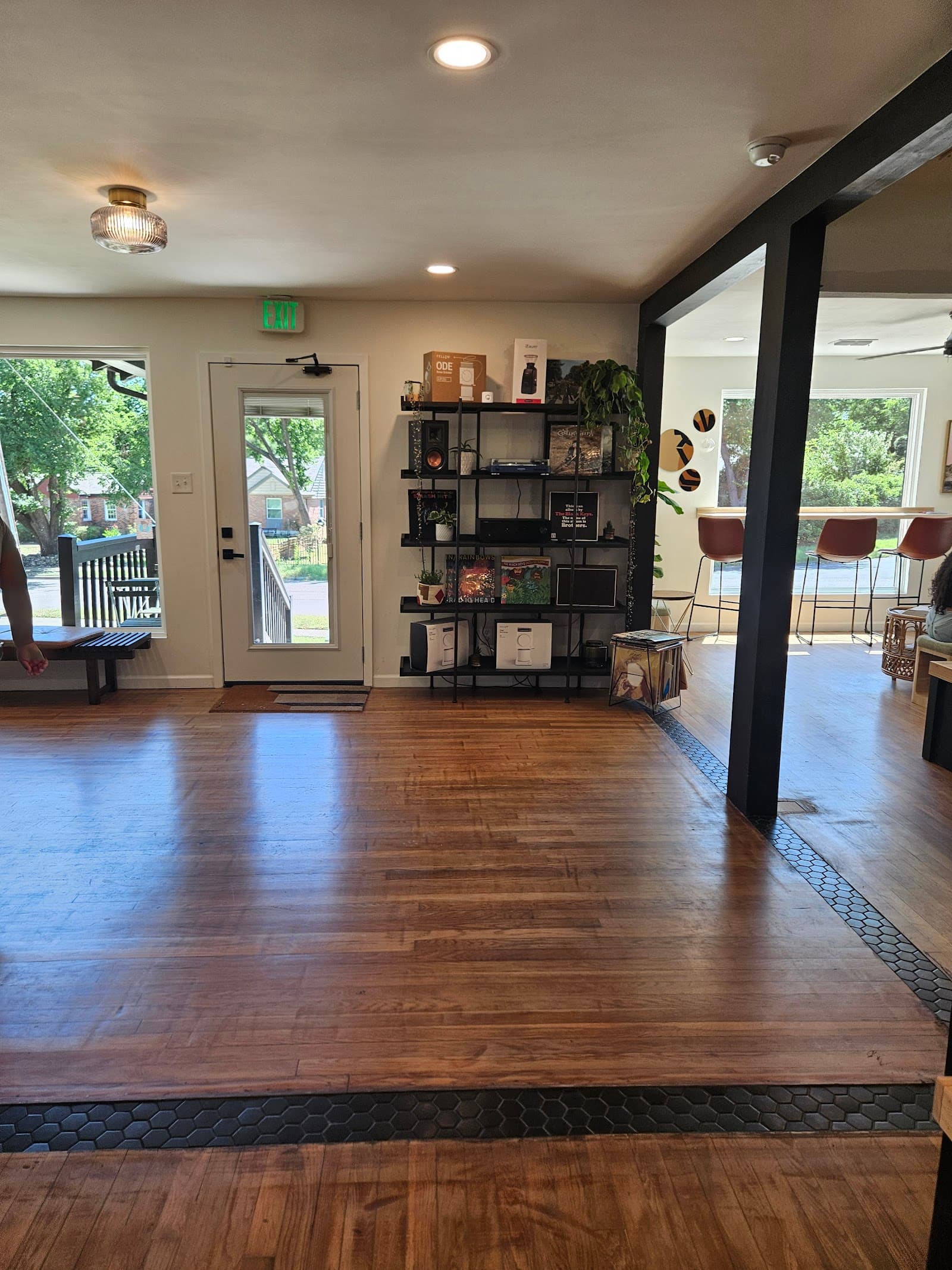 Slow and Steady Coffee specialty coffee shop in Dallas - photo 18