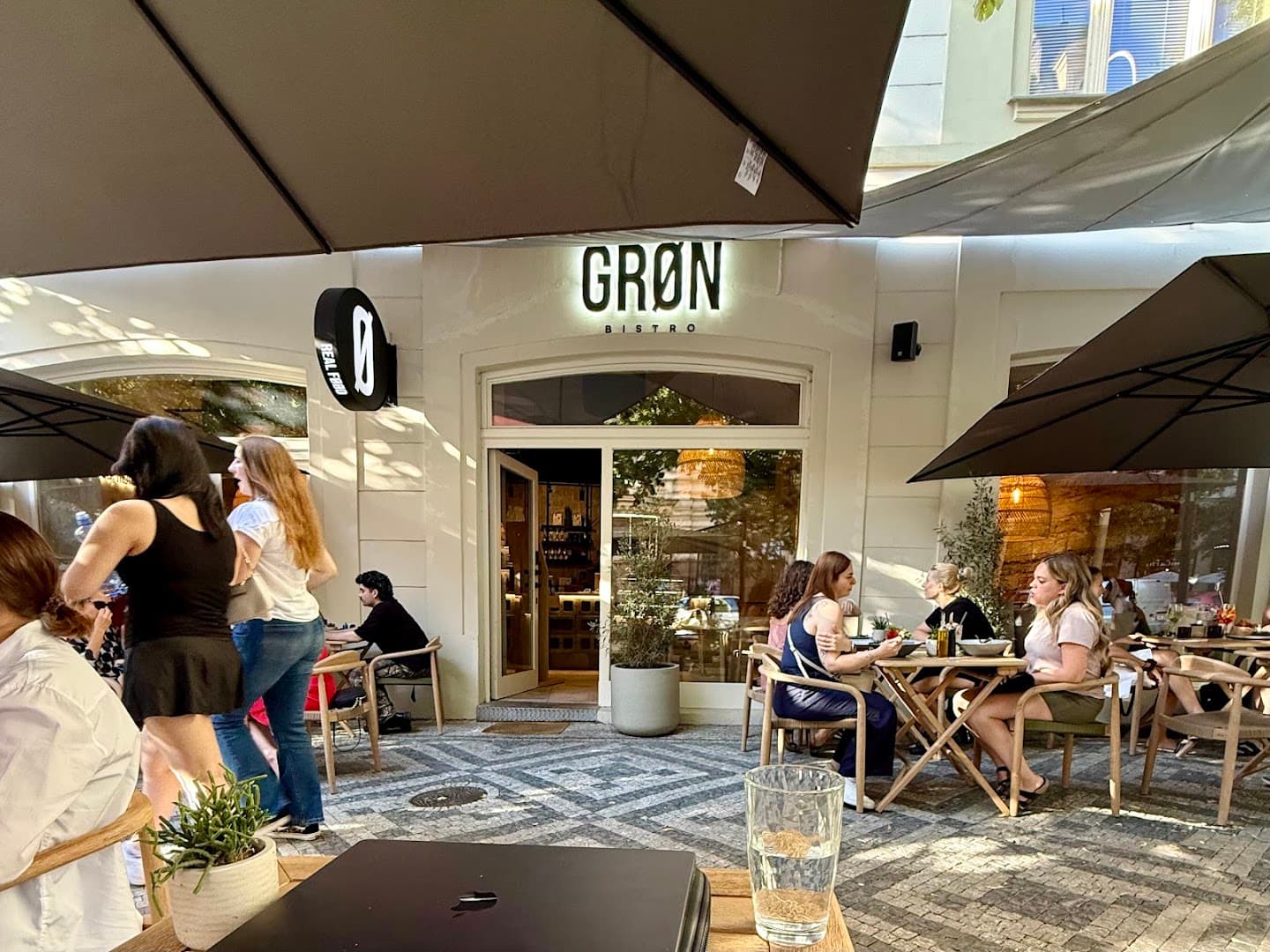 Storefront of GRØN Bistro, specialty coffee shop in Prague