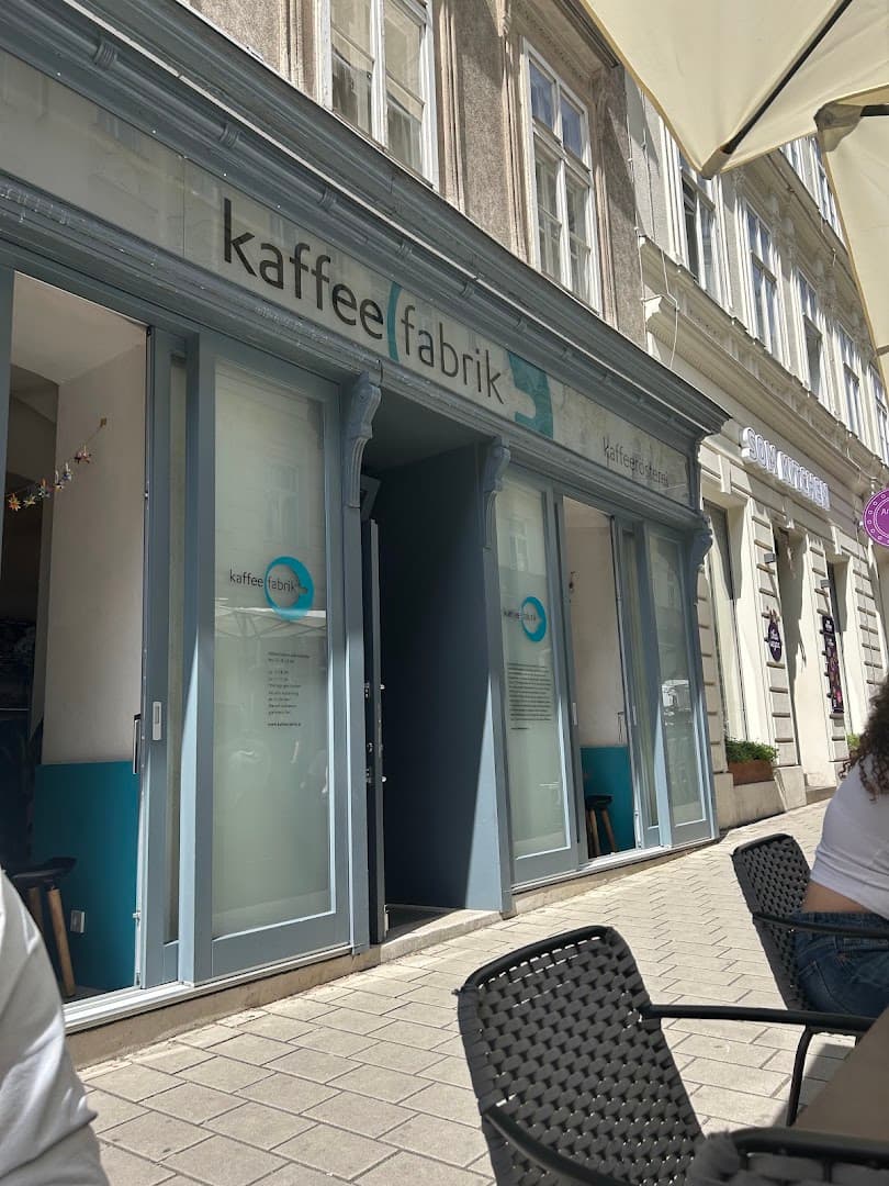 kaffeefabrik mariahilf - specialty coffee shop in Vienna
