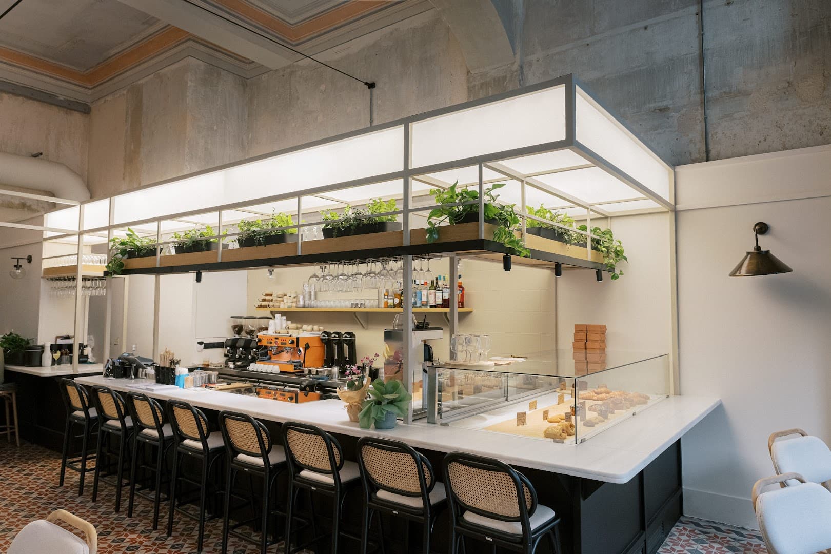 Avit Athens - specialty coffee shop in Monastiraki