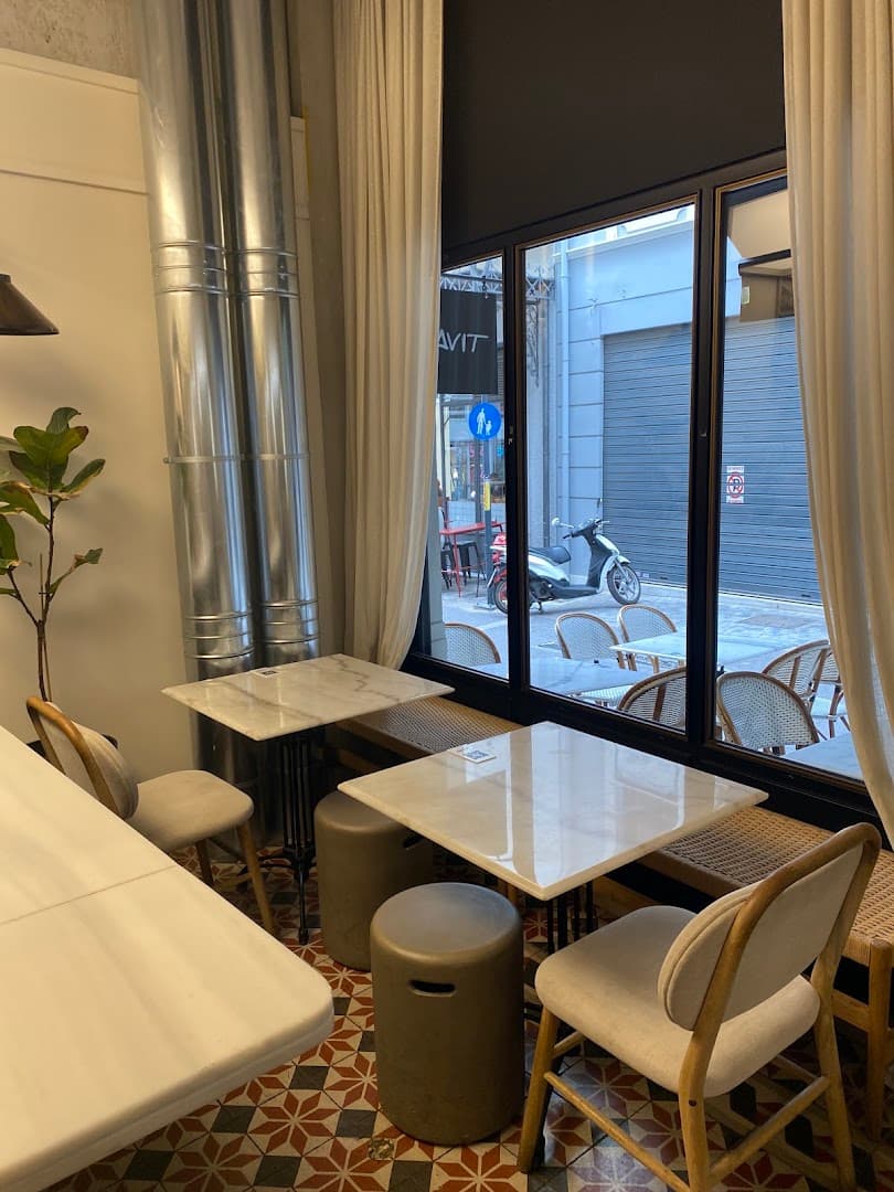Avit Athens - specialty coffee shop in Monastiraki
