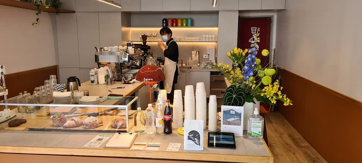 Crimson Coffee - specialty coffee shop in Camberwell