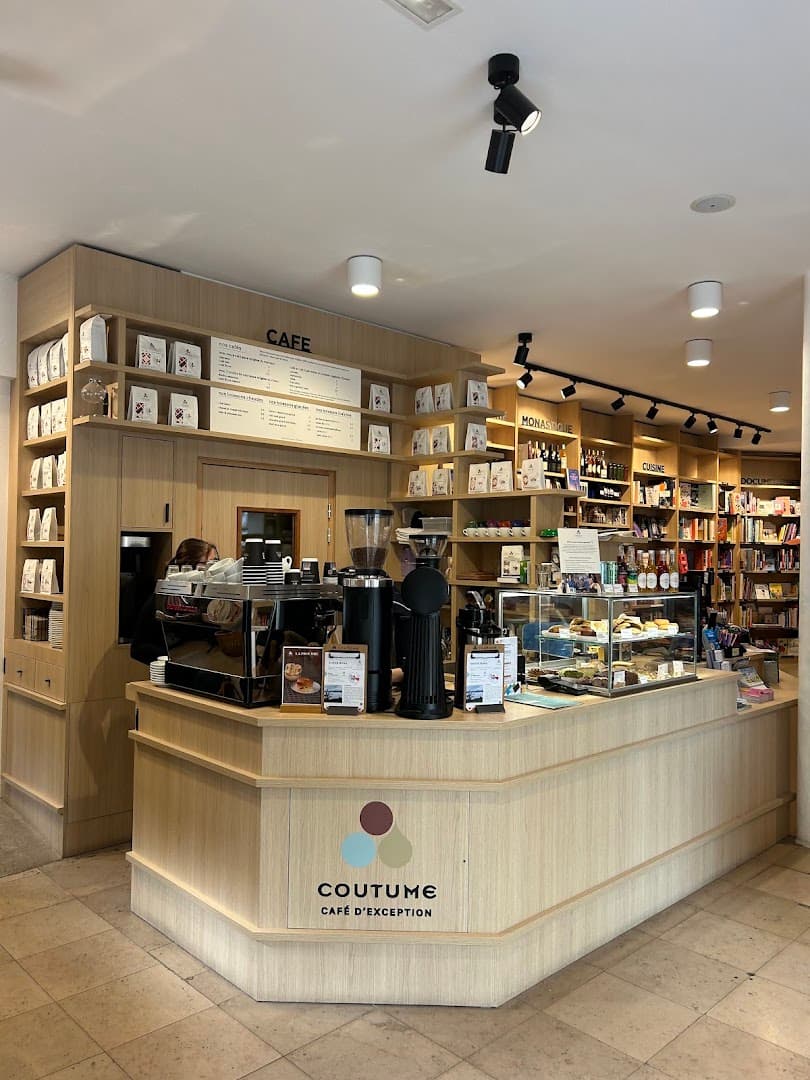 Café La Procure x Coutume - specialty coffee shop in Paris