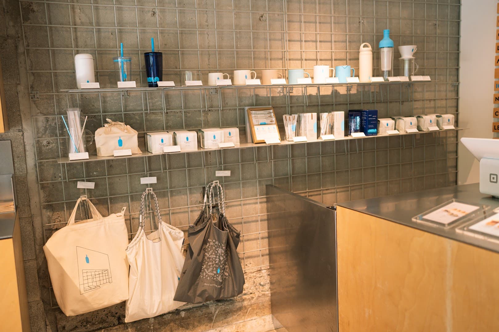 Blue Bottle Coffee Ikebukuro specialty coffee shop in Tokyo - photo 10