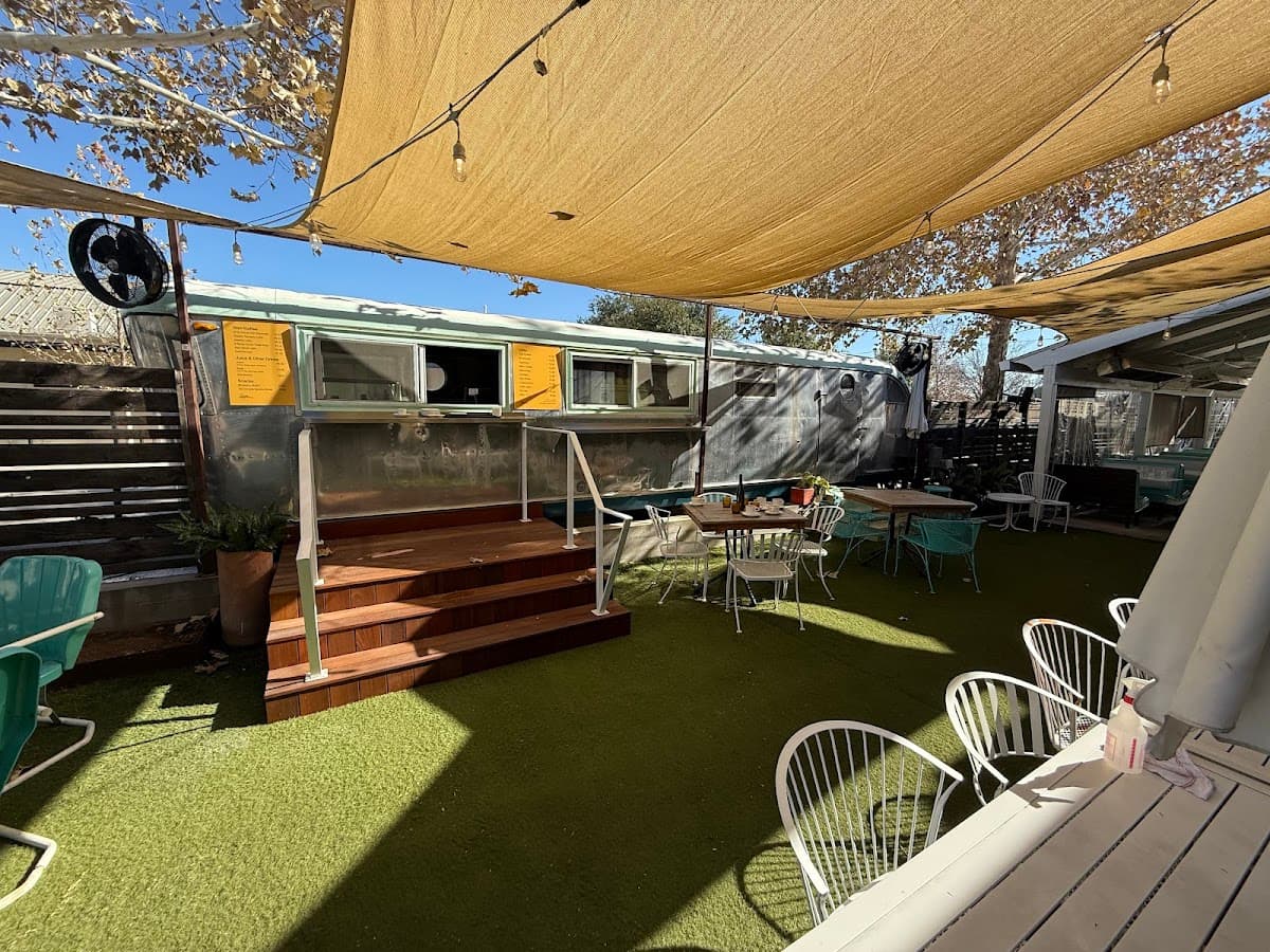 Bean Machine - specialty coffee shop in Govalle