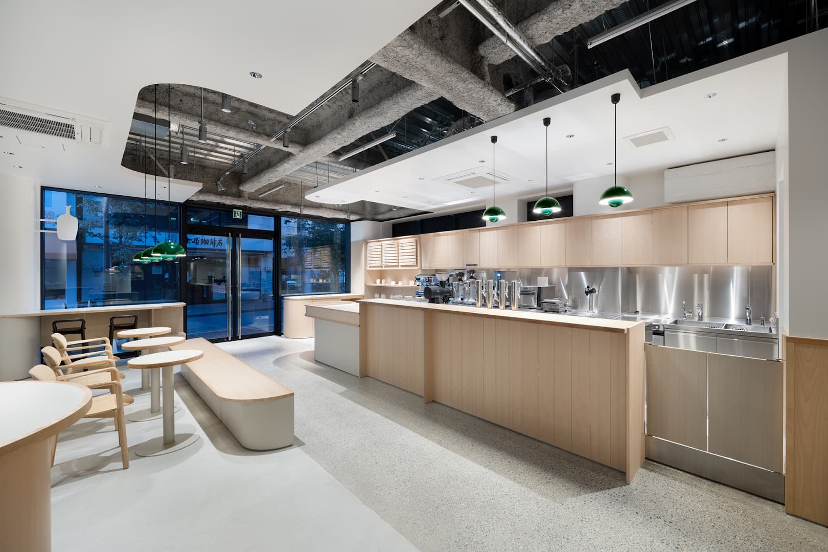 Blue Bottle Coffee - Hiro-o Cafe - specialty coffee shop in Tokyo