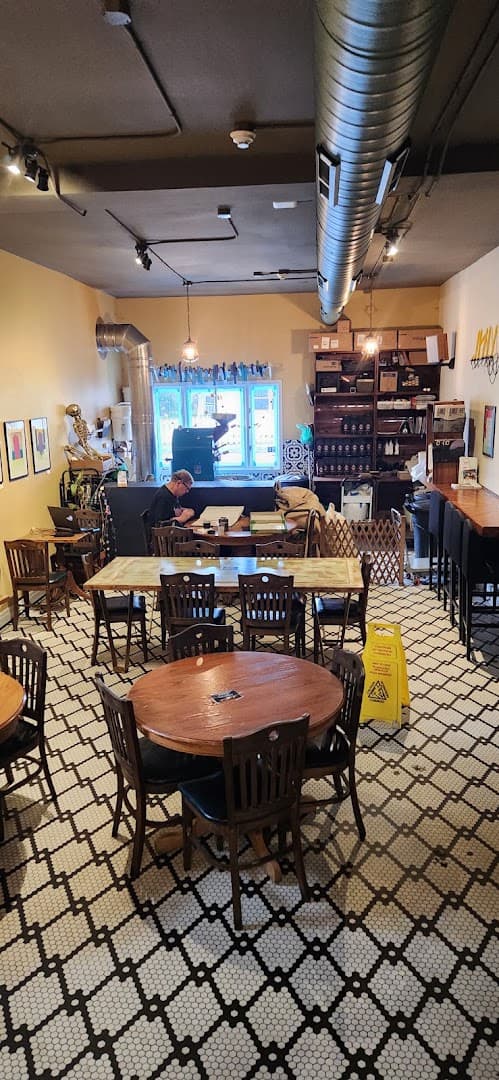 Undergrounds Coffee House and Roastery - specialty coffee shop in Buffalo