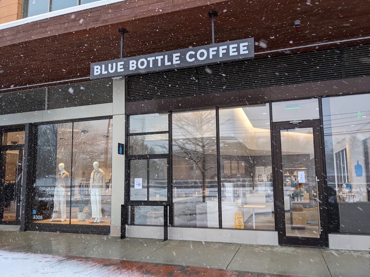 Blue Bottle Coffee - specialty coffee shop in Chestnut Hill
