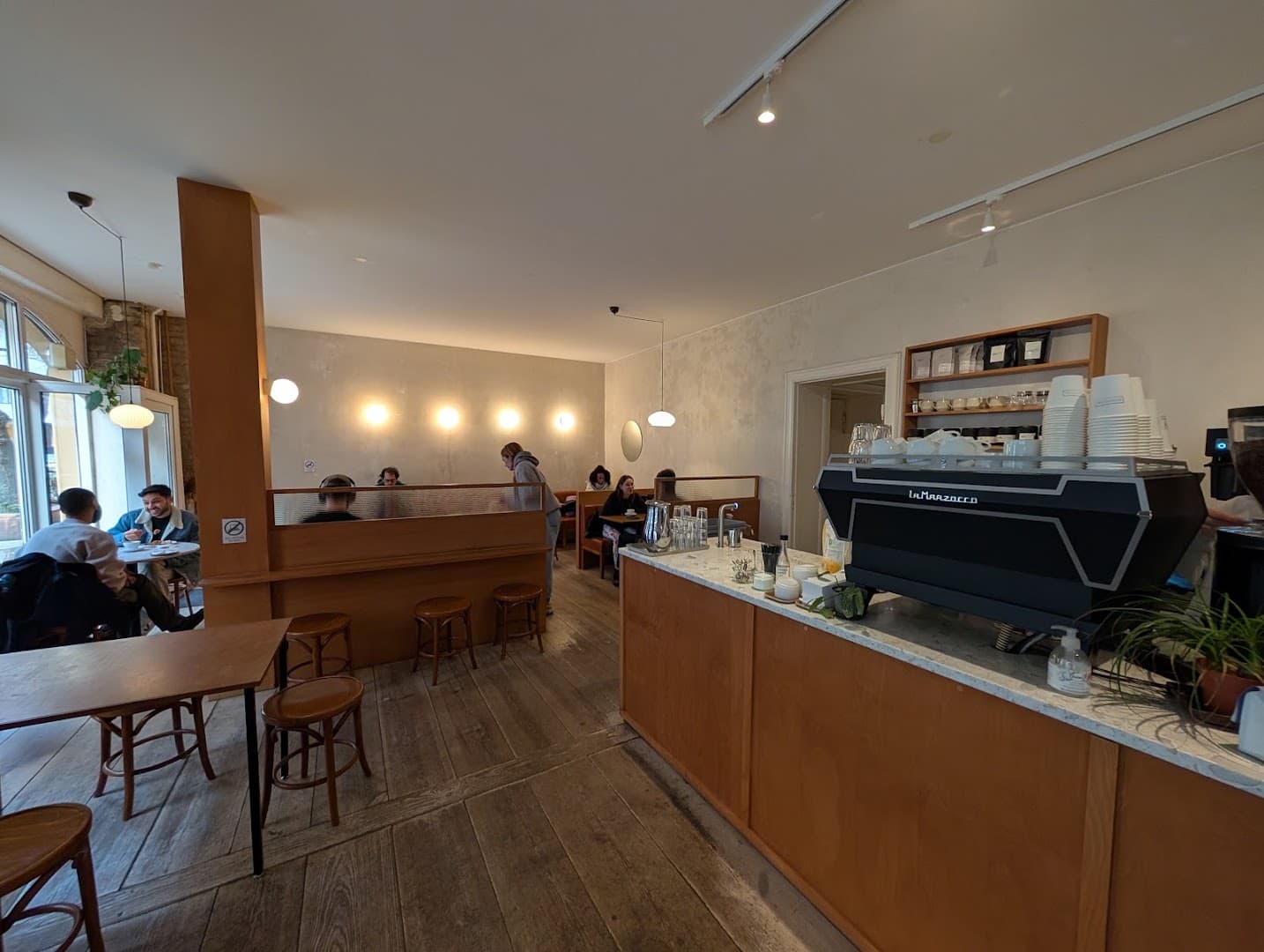 Companion Tea & Coffee specialty coffee shop in Berlin - photo 1