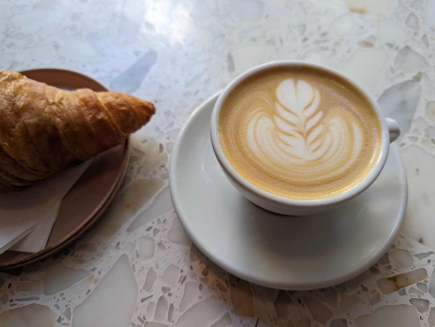 Companion Tea & Coffee specialty coffee shop in Berlin - photo 3