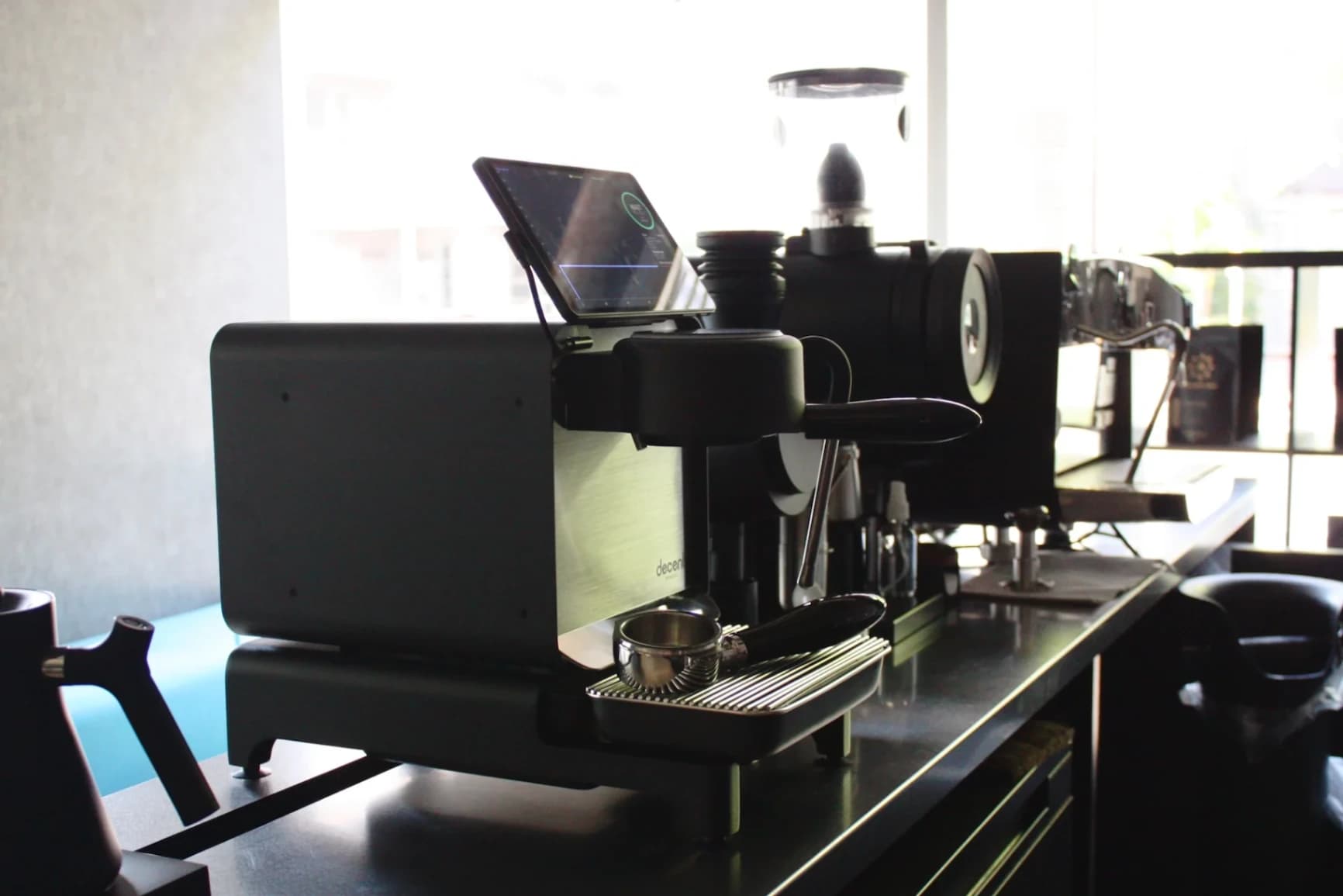 Apollon's Gold Espresso Bar - specialty coffee shop in Tokyo