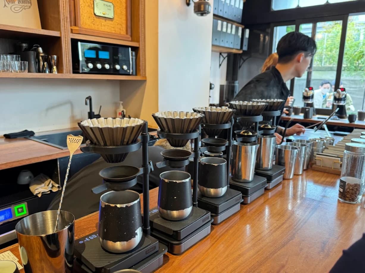 Glitch (Ginza) - specialty coffee shop in Tokyo