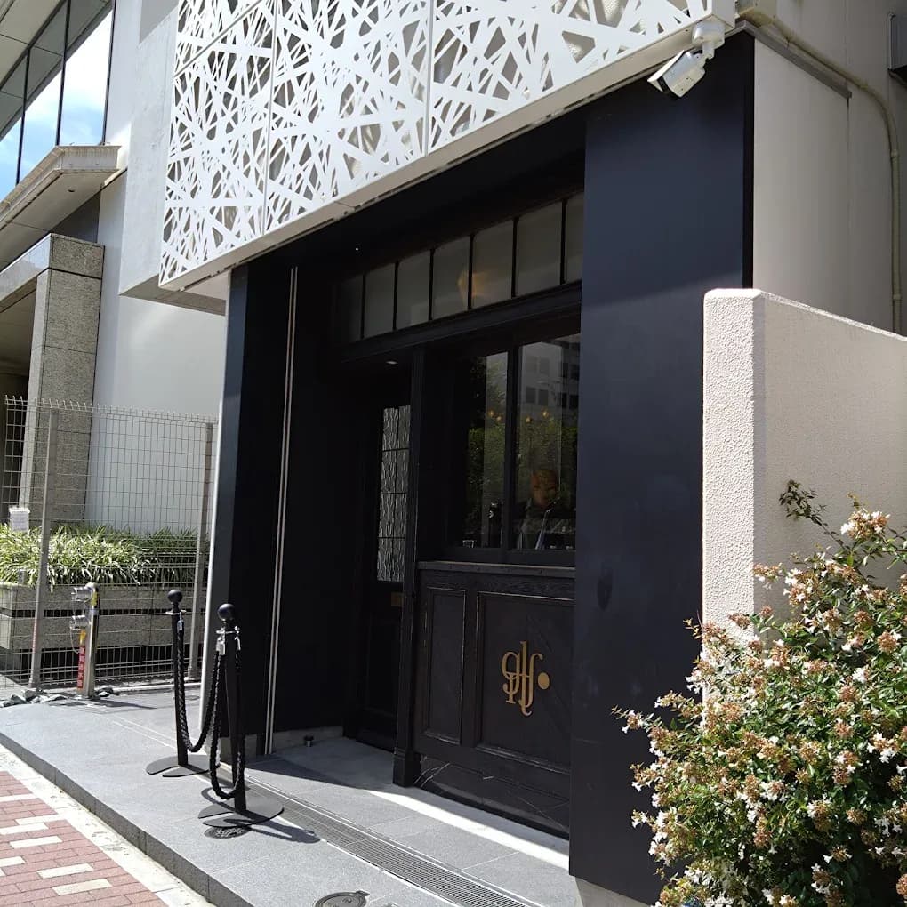 Glitch (Ginza) - specialty coffee shop in Tokyo