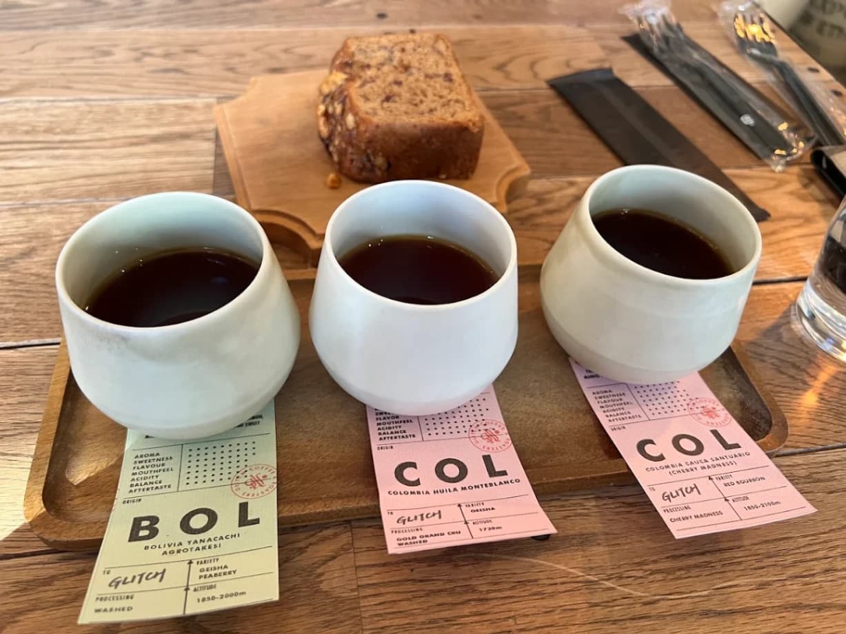 Glitch (Jimbocho) - specialty coffee shop in Tokyo