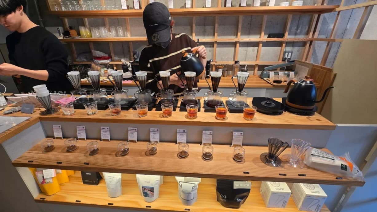 Tabi to Coffee - specialty coffee shop in Tokyo