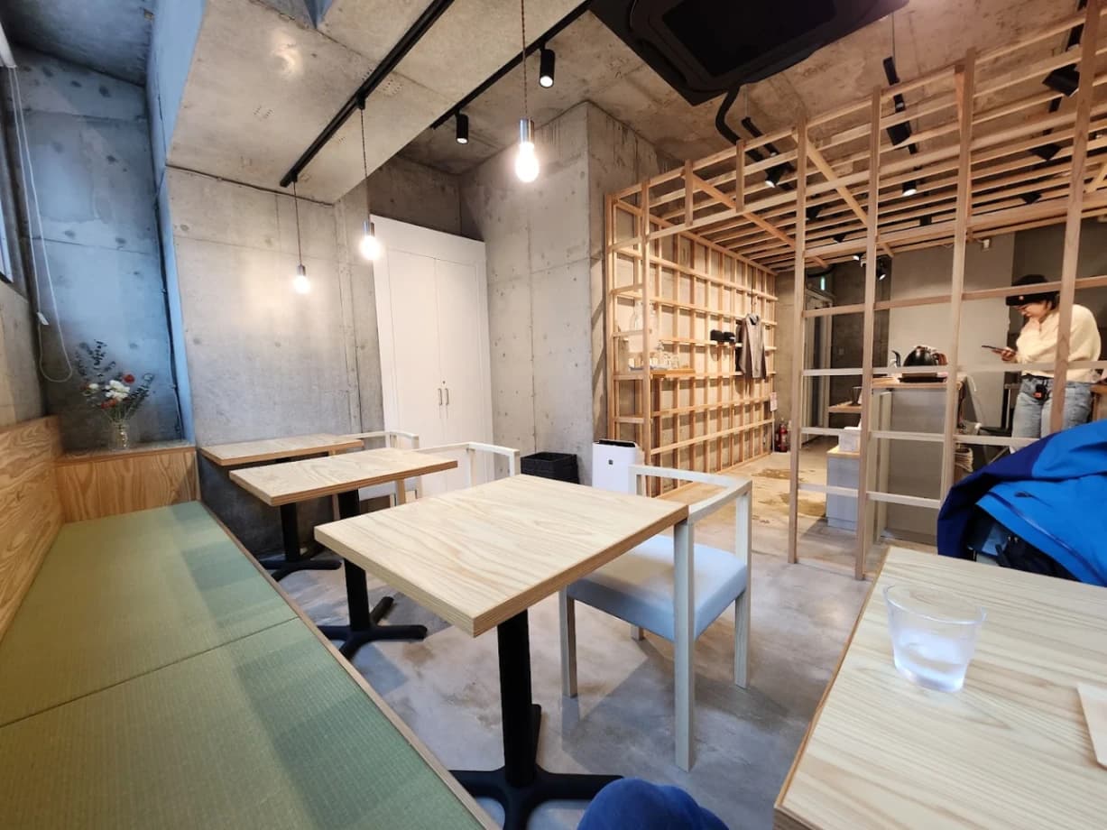 Tabi to Coffee - specialty coffee shop in Tokyo