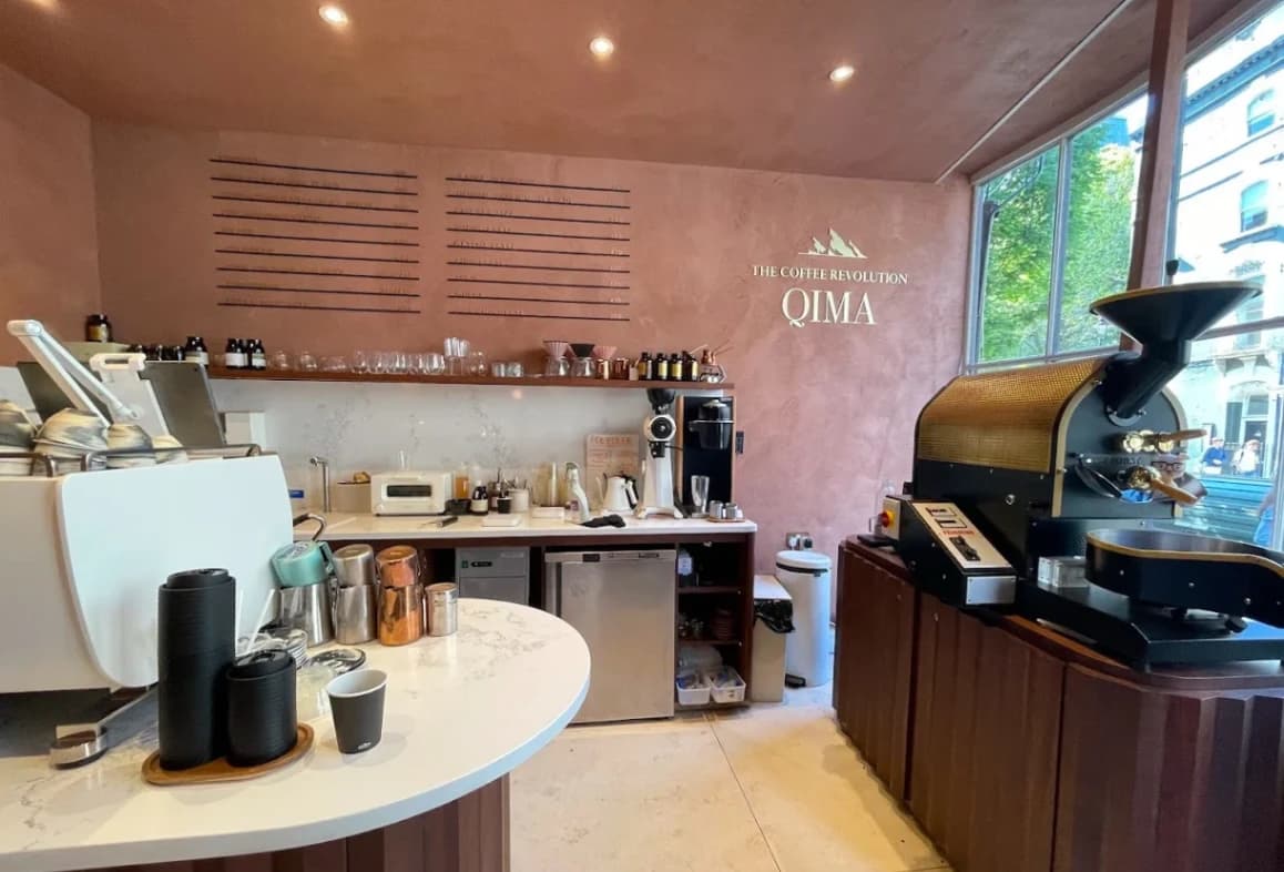 Qima Café and Pâtisserie (Fitzrovia) - specialty coffee shop in London