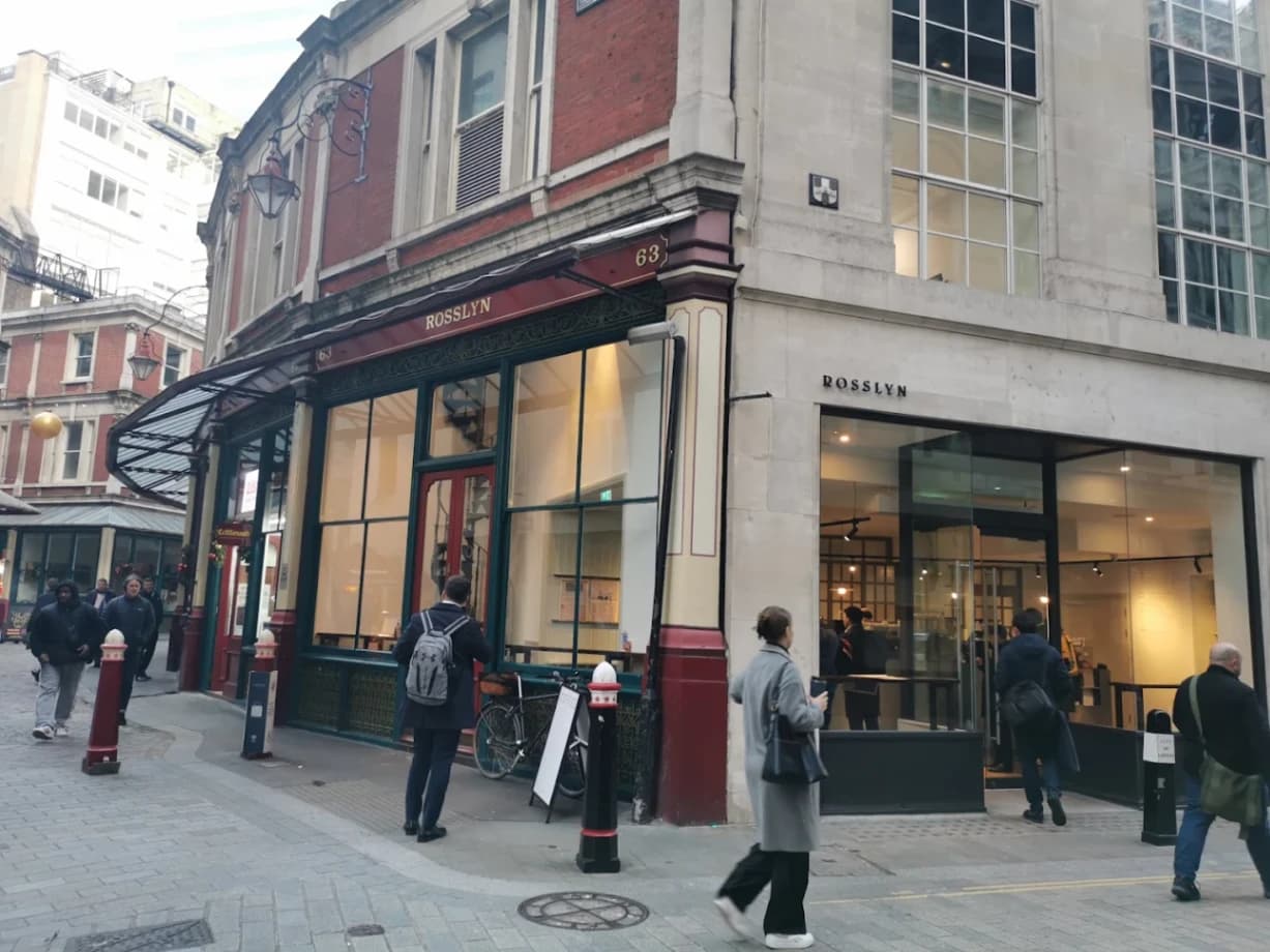 Rosslyn (Leadenhall Market) - specialty coffee shop in City of London