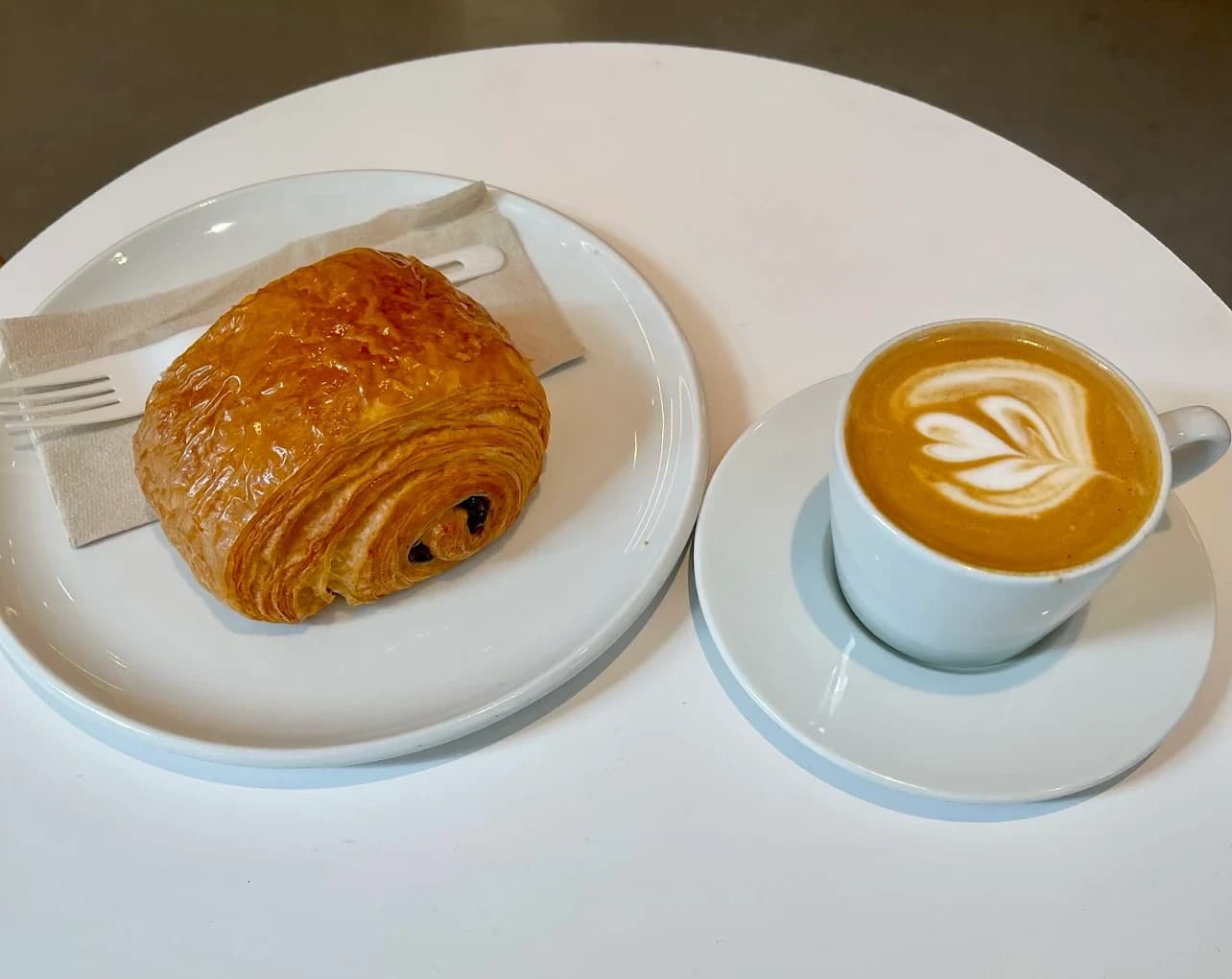 Kiss the Hippo (Covent Garden) specialty coffee shop in London - photo 6
