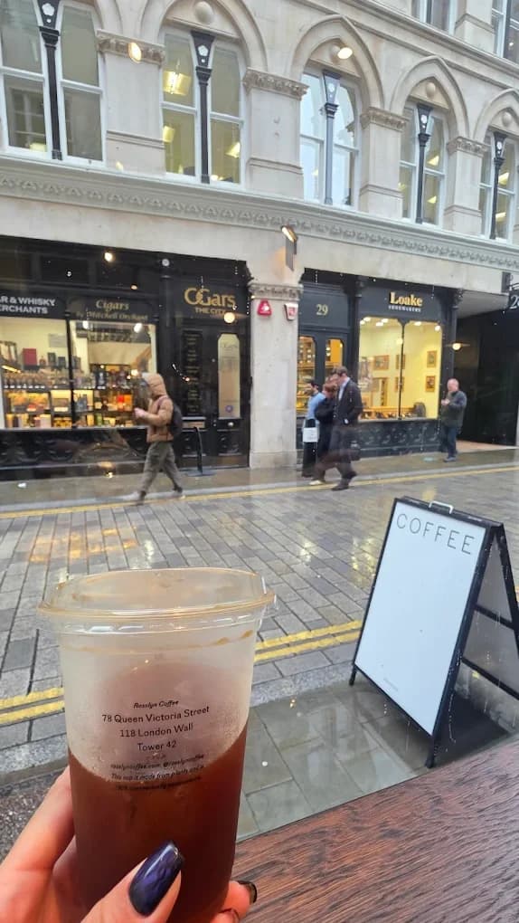 Rosslyn (Leadenhall Market) - specialty coffee shop in City of London