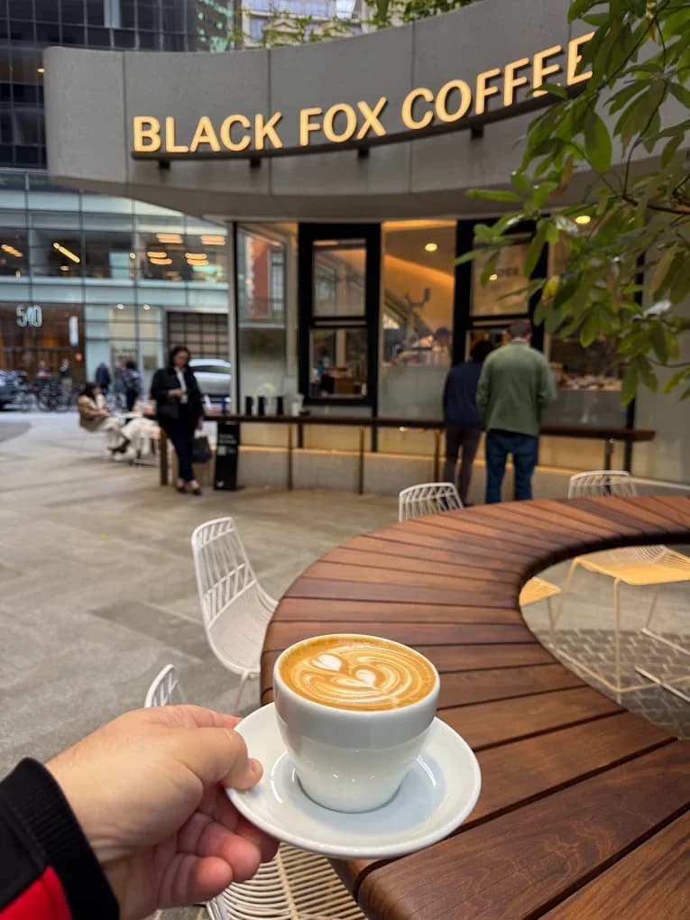 Black Fox Garden Kiosk (Midtown East) specialty coffee shop in New York - photo 7