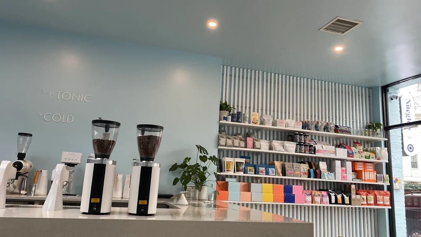Dayglow (Brooklyn) specialty coffee shop in New York - photo 8