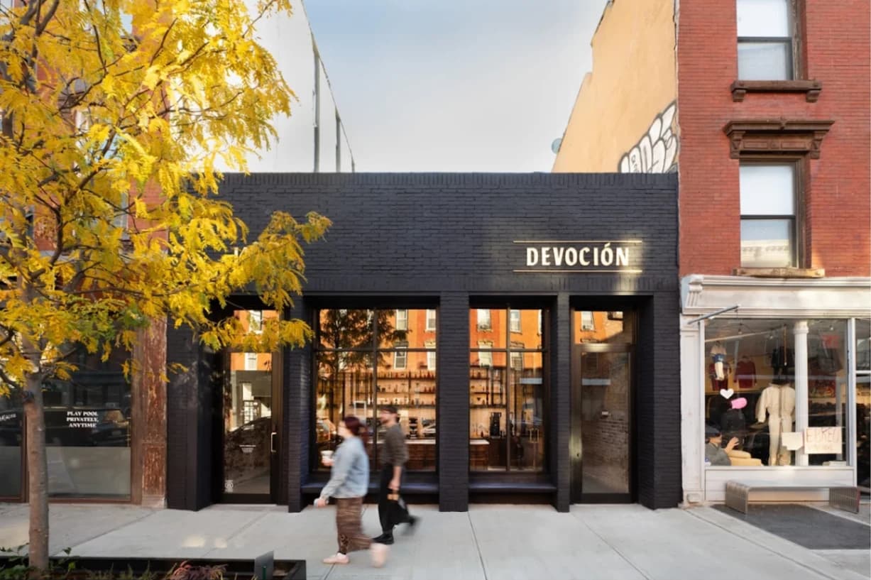 Devoción Williamsburg specialty coffee shop in New York - photo 5