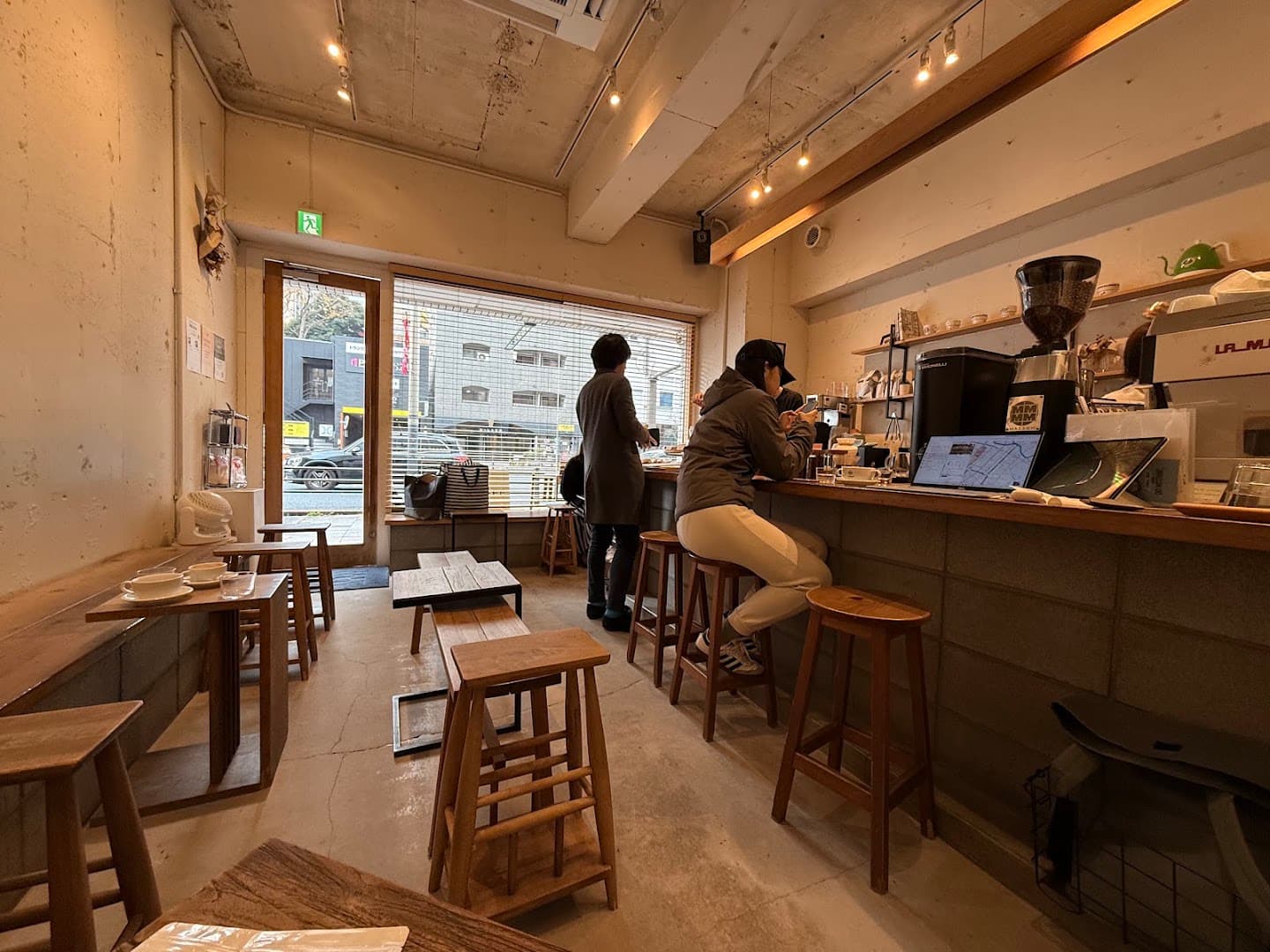 Passage Coffee - specialty coffee shop in Ichigayatamachi