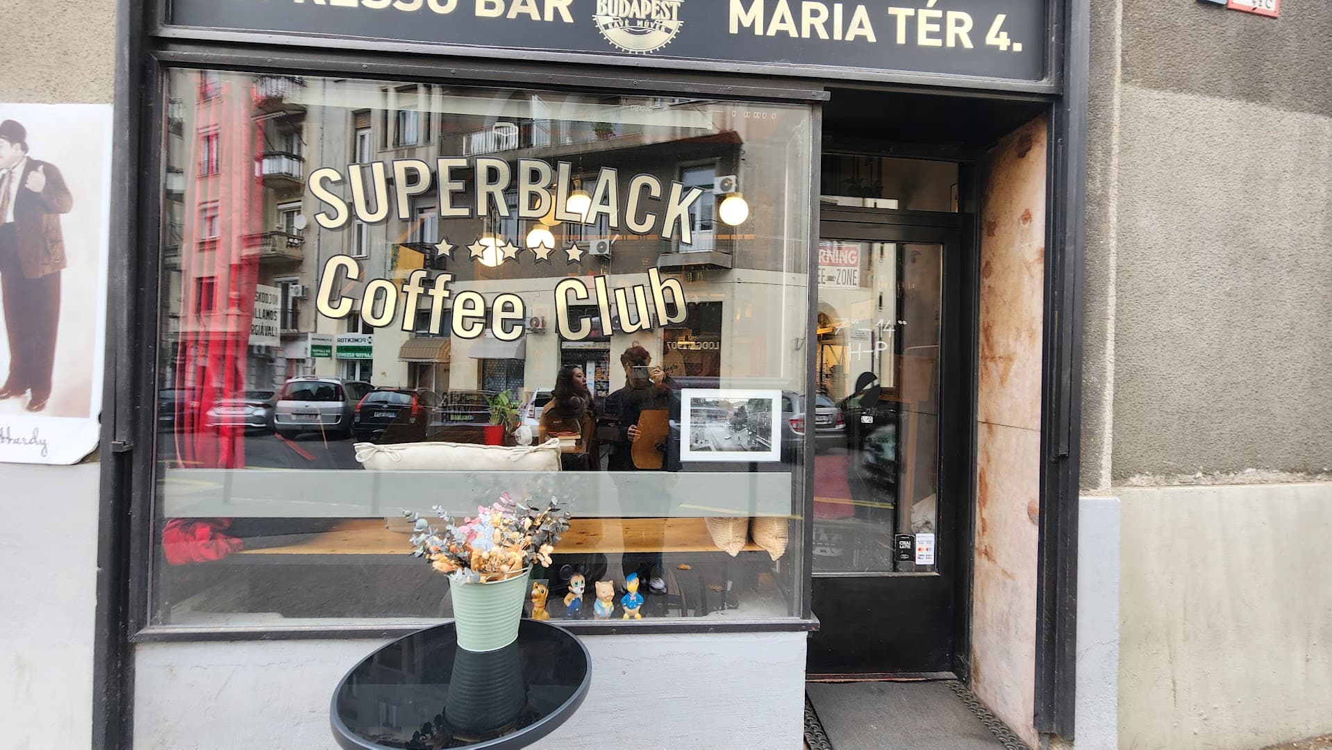 SUPERBLACK ESPRESSO BAR & Micro Roastery specialty coffee shop in Budapest - photo 3