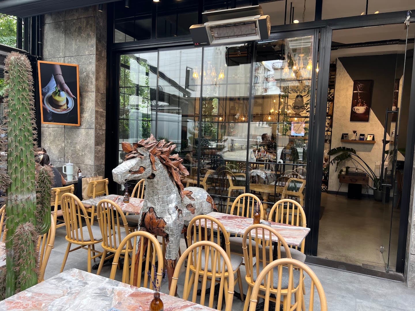 Paper Roasting Coffee & Chocolate specialty coffee shop in Istanbul - photo 3