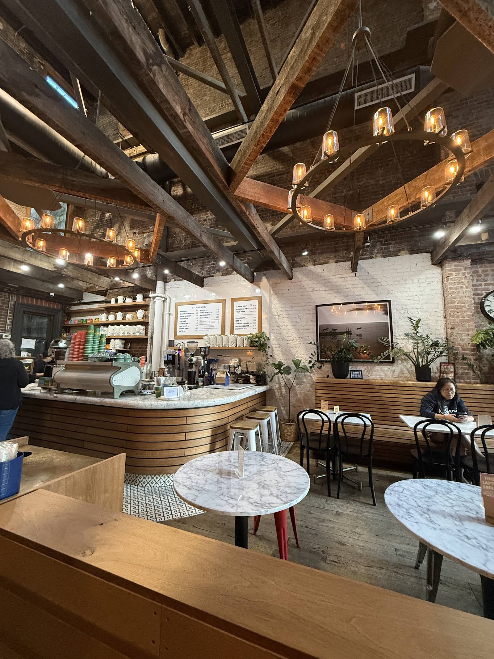 Partners Coffee specialty coffee shop in New York - photo 10