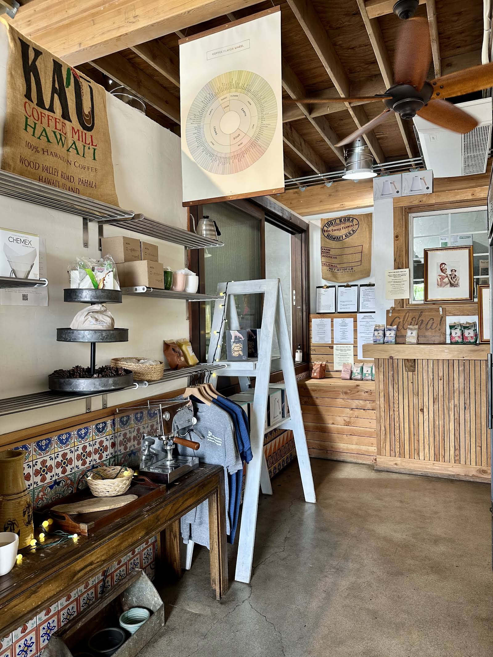 ChadLou's Coffee Roasters specialty coffee shop in Honolulu - photo 8