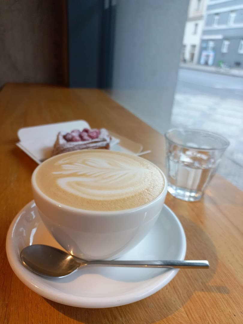 Coffee at TISSE Bakery Nusle, specialty coffee shop in Prague