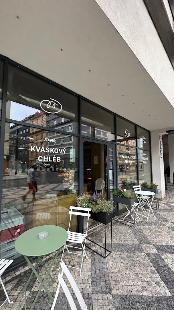 Storefront of TISSE Bakery Nusle, specialty coffee shop in Prague