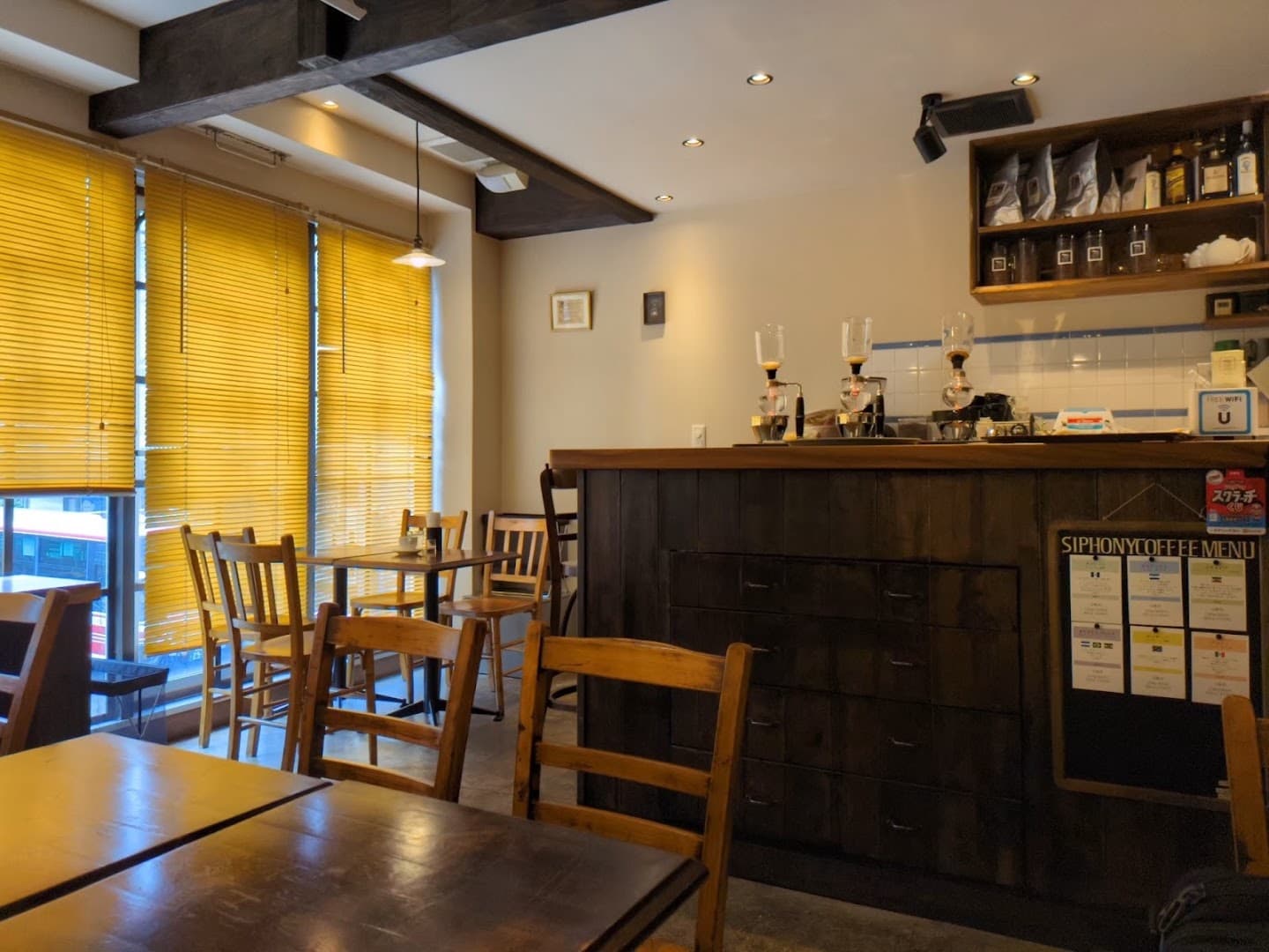 SIPHONY COFFEE - specialty coffee shop in Tokyo