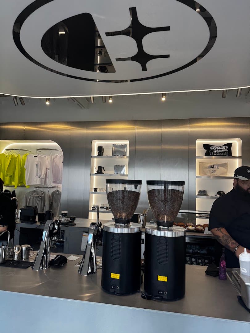 BIGFACE - specialty coffee shop in Miami Design District