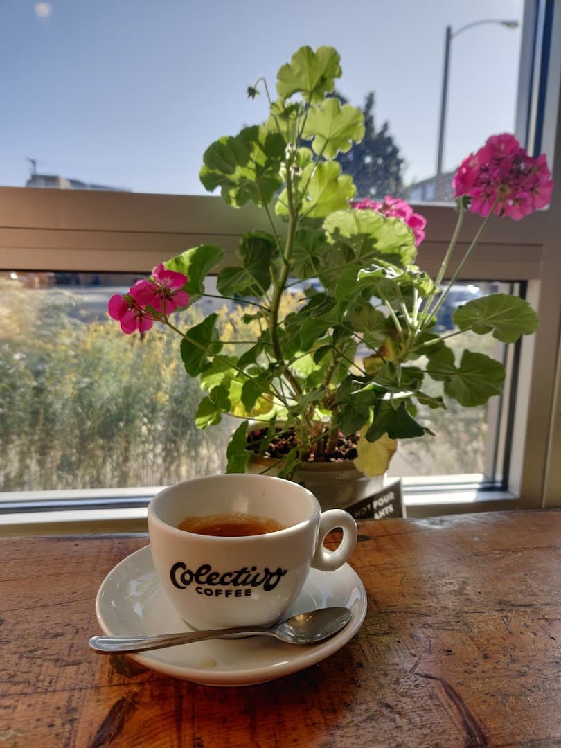 Colectivo Coffee Foundry - specialty coffee shop in Milwaukee