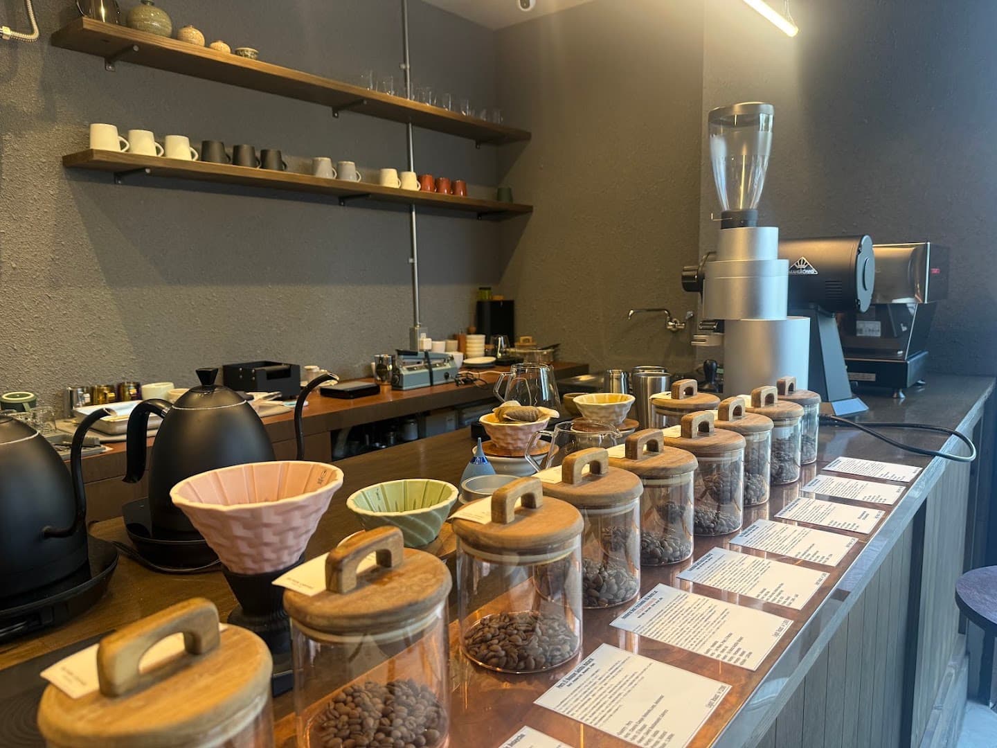 OLIVER COFFEE ROASTERS - specialty coffee shop in Osaka