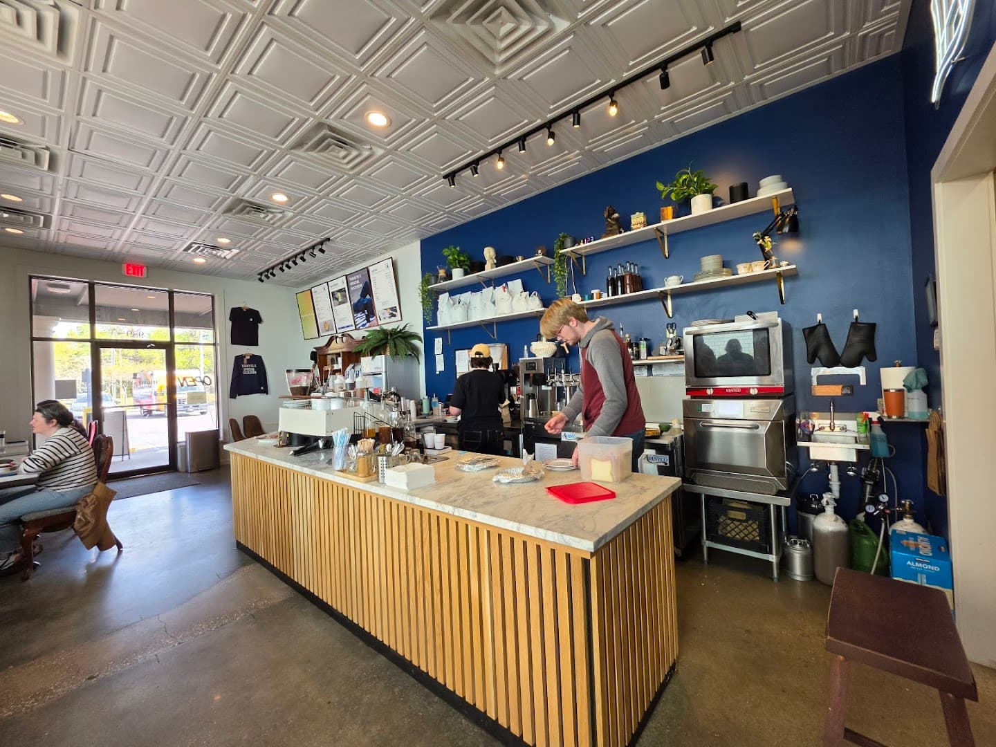 Highfalutin Coffee Roasters - specialty coffee shop in Charleston