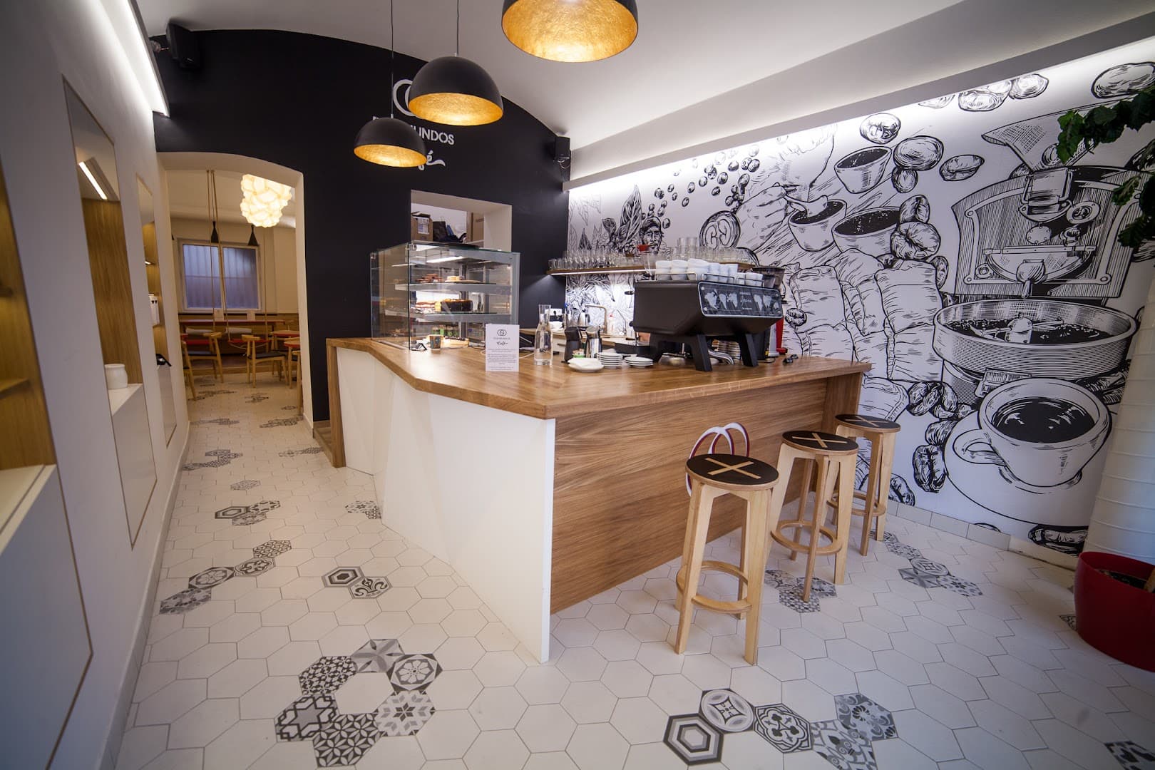 Dos Mundos Café - specialty coffee shop in Prague
