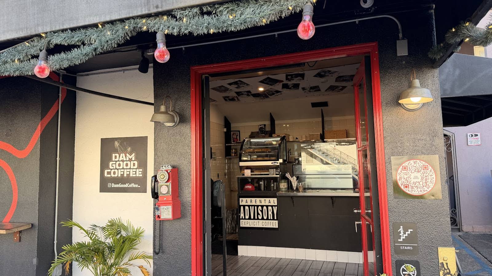 Dam Good Coffee LLC specialty coffee shop in Los Angeles - photo 7