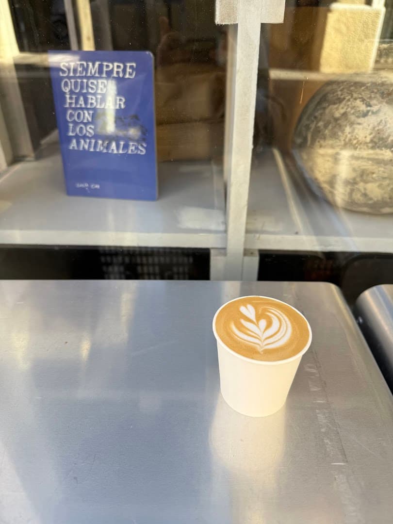 Sitio specialty coffee shop in Barcelona - photo 6