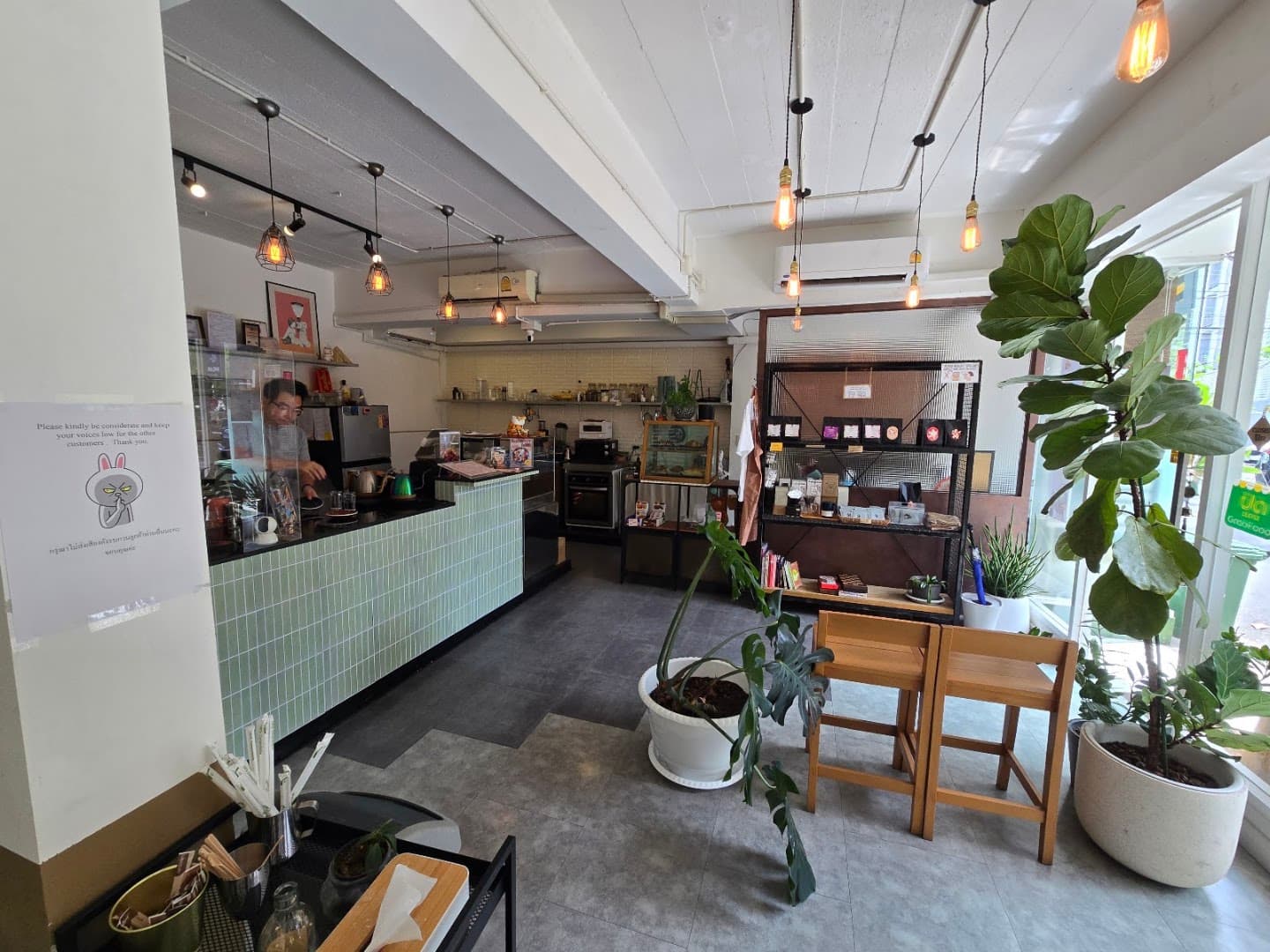 Phil Coffee Co - specialty coffee shop in Bangkok